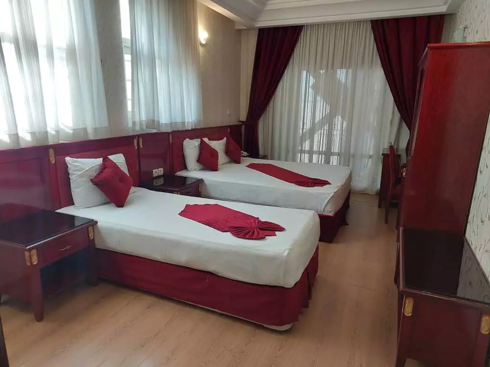 Sayeh Hotel