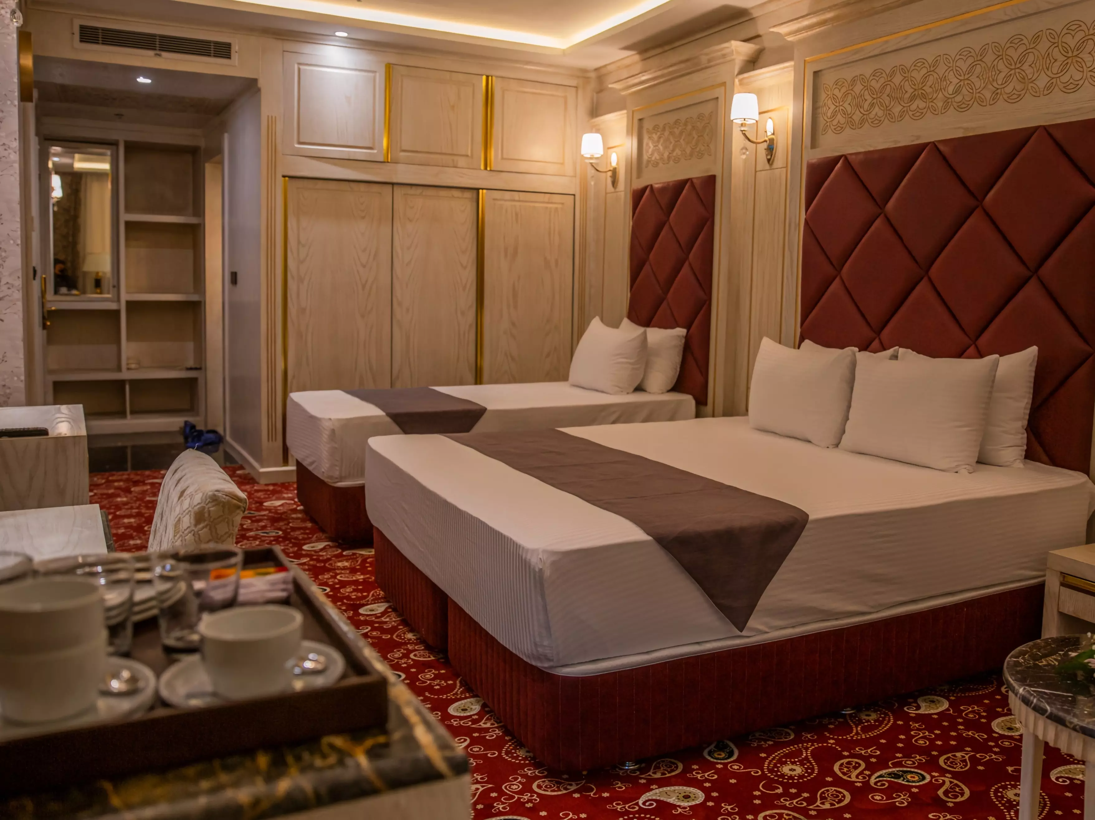 Negin Mosalla Hotel