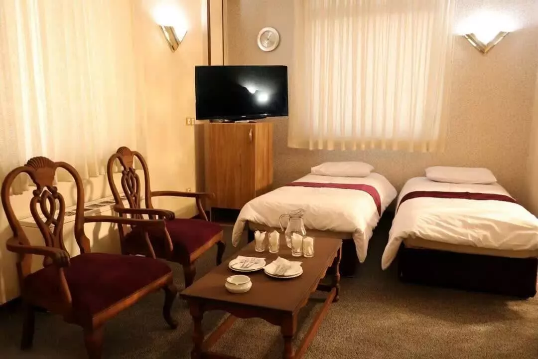 Shiraz Hotel