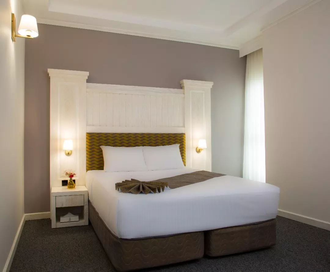 Javar Al Molk Hotel