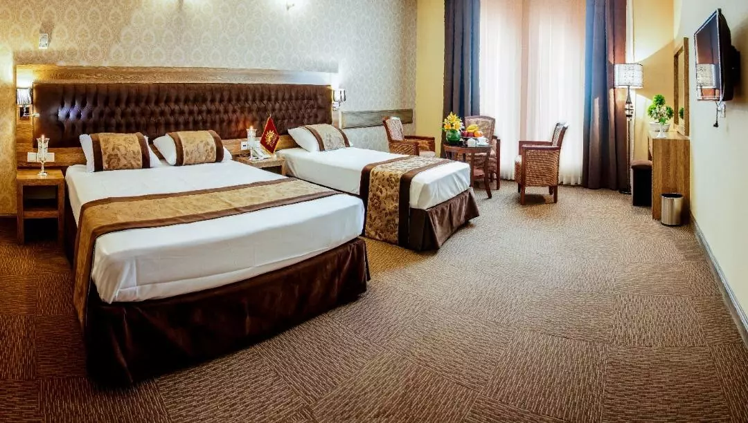 Iran Zamin Hotel