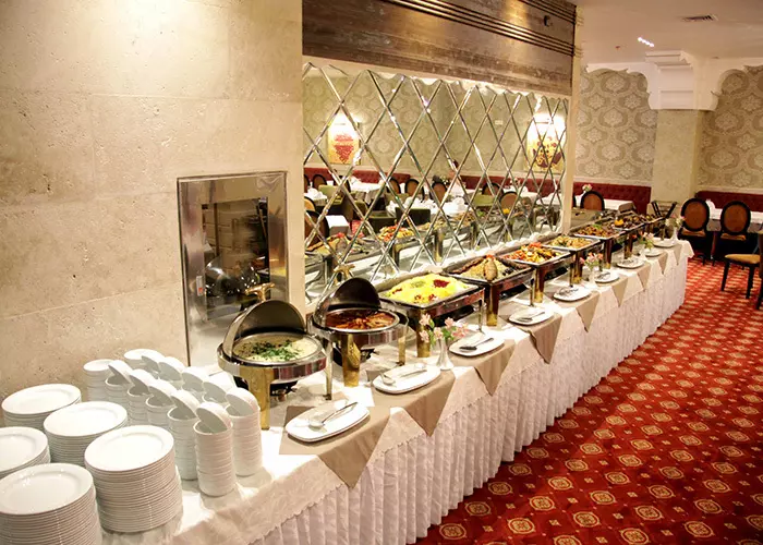 Refah Hotel