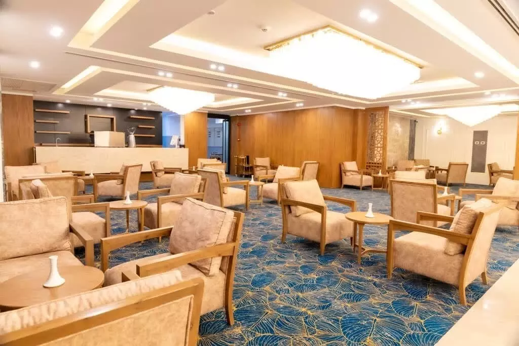 Rona Hotel