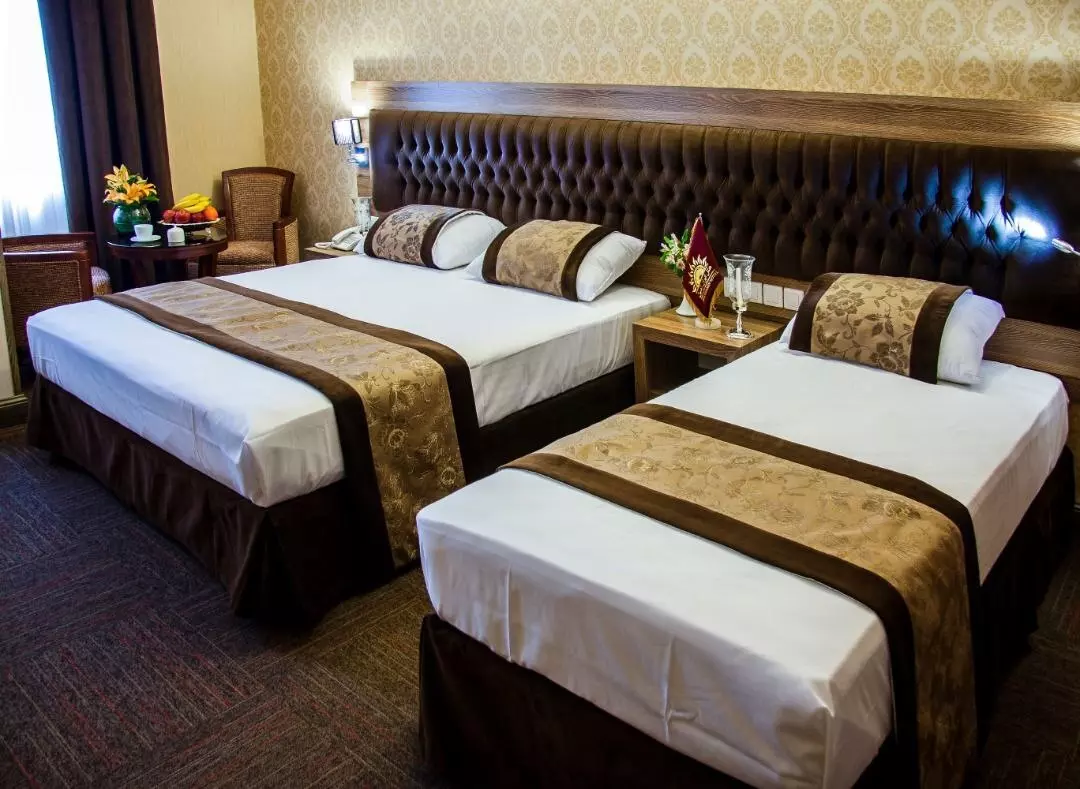 Iran Zamin Hotel