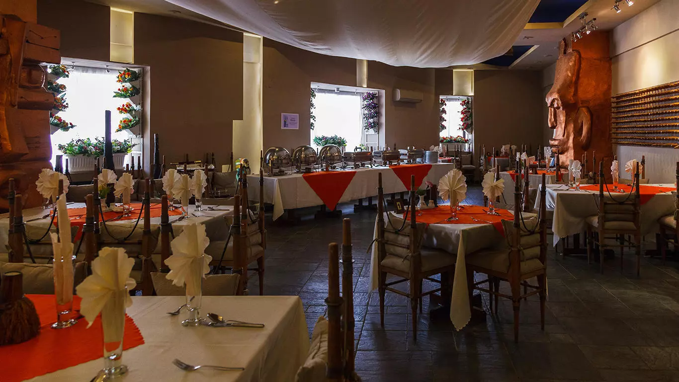 Pars Hotel