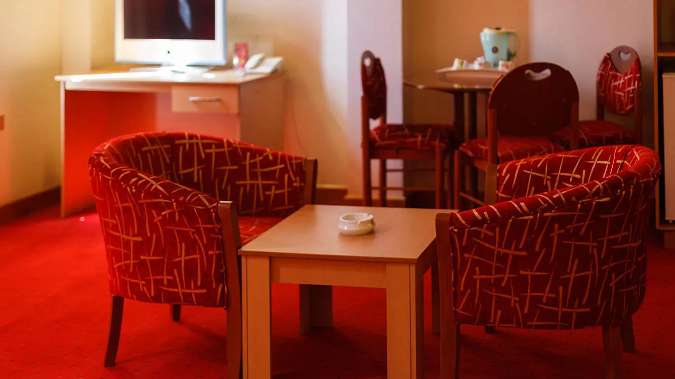 Pars Hotel