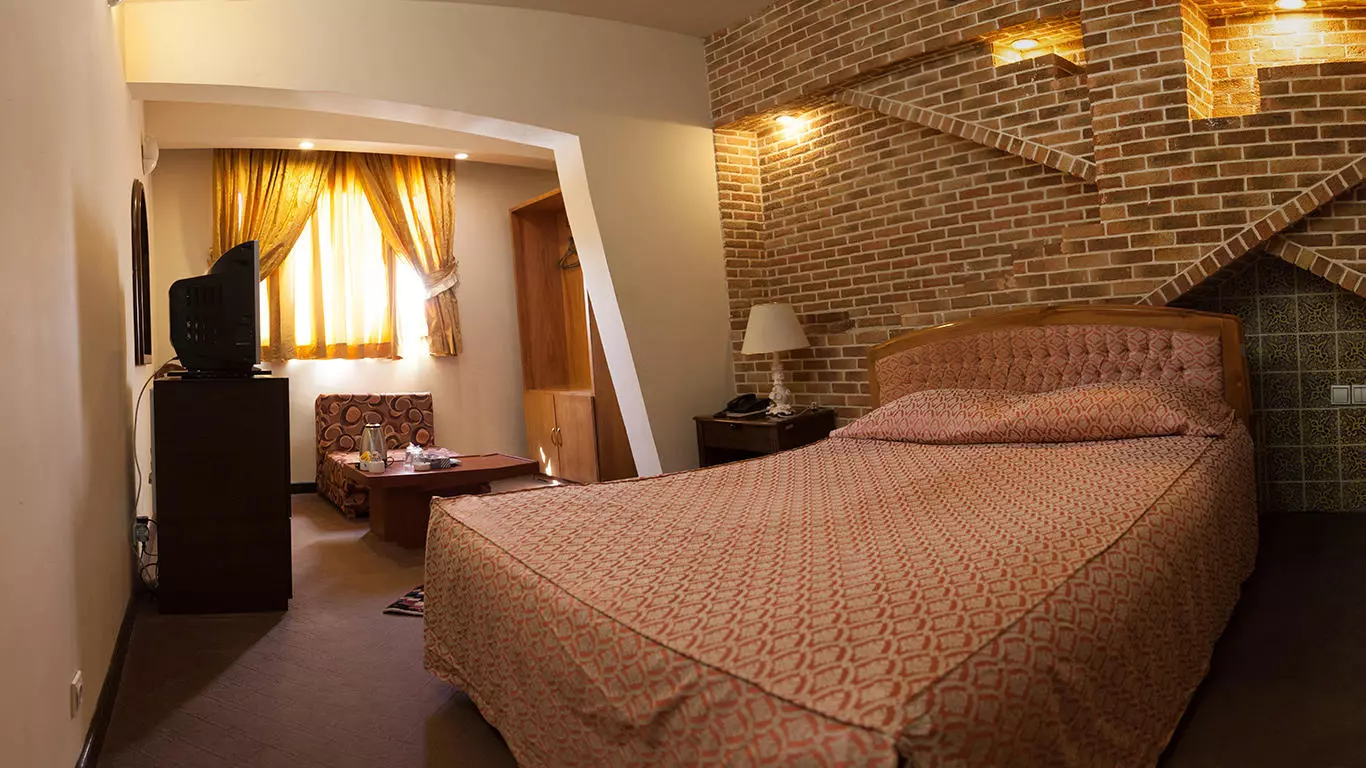 Jaamejam Hotel