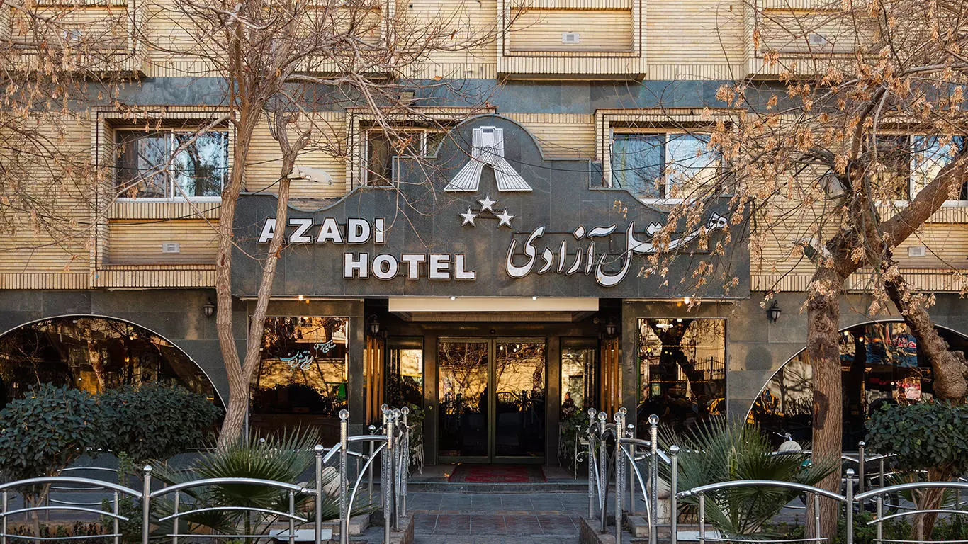Isfahan Azadi Hotel