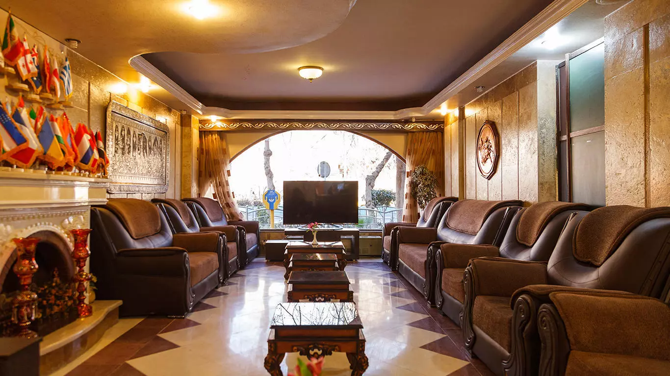 Isfahan Azadi Hotel