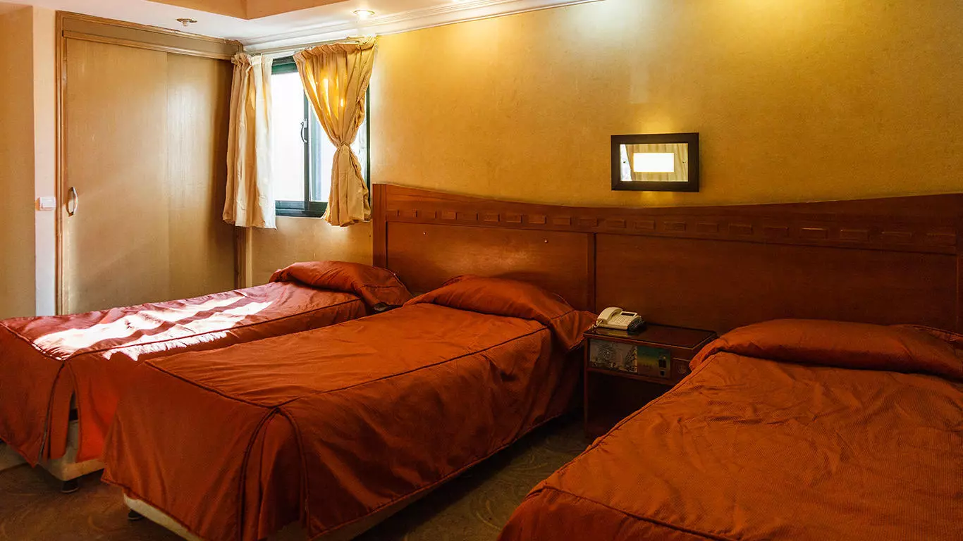 Isfahan Azadi Hotel