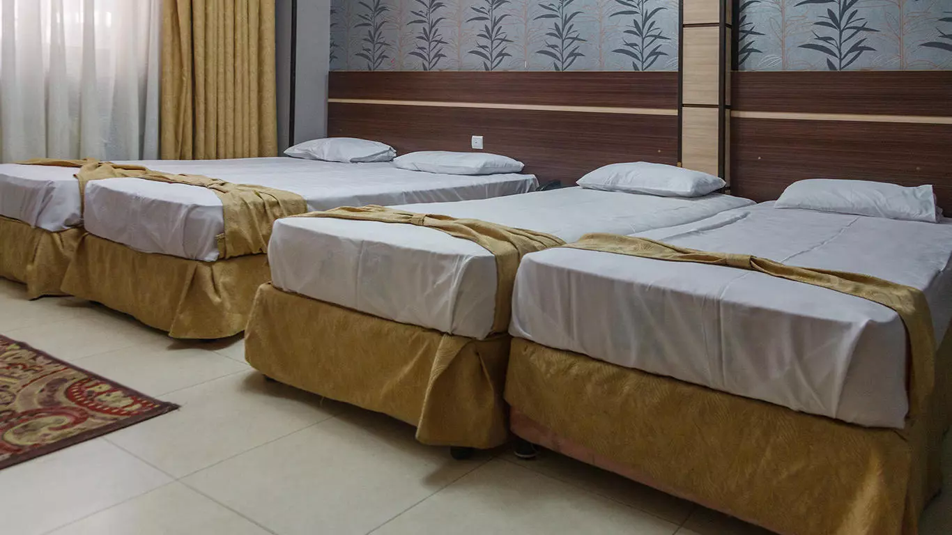 Abrisham Hotel