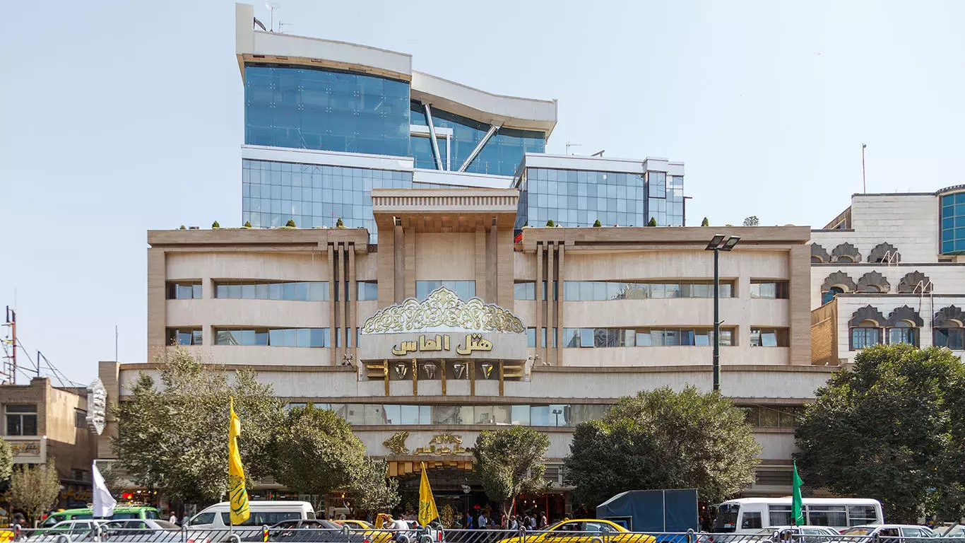 Almas Hotel