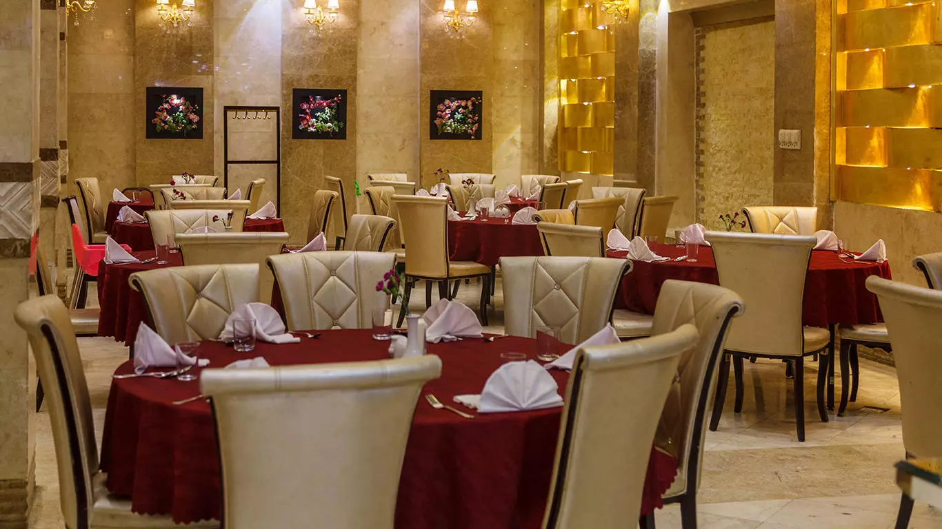 Almas Hotel