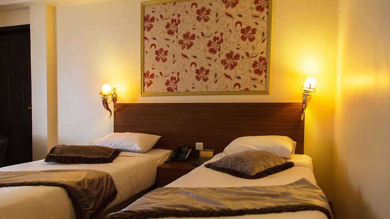 Marlik Hotel