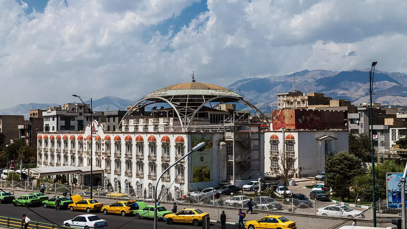Shahr Hotel