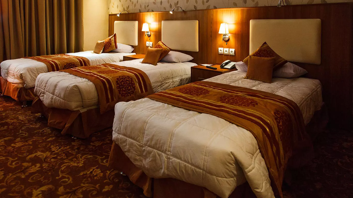 Shahr Hotel