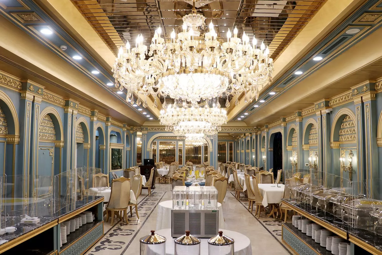 Rose Darvishi Hotel