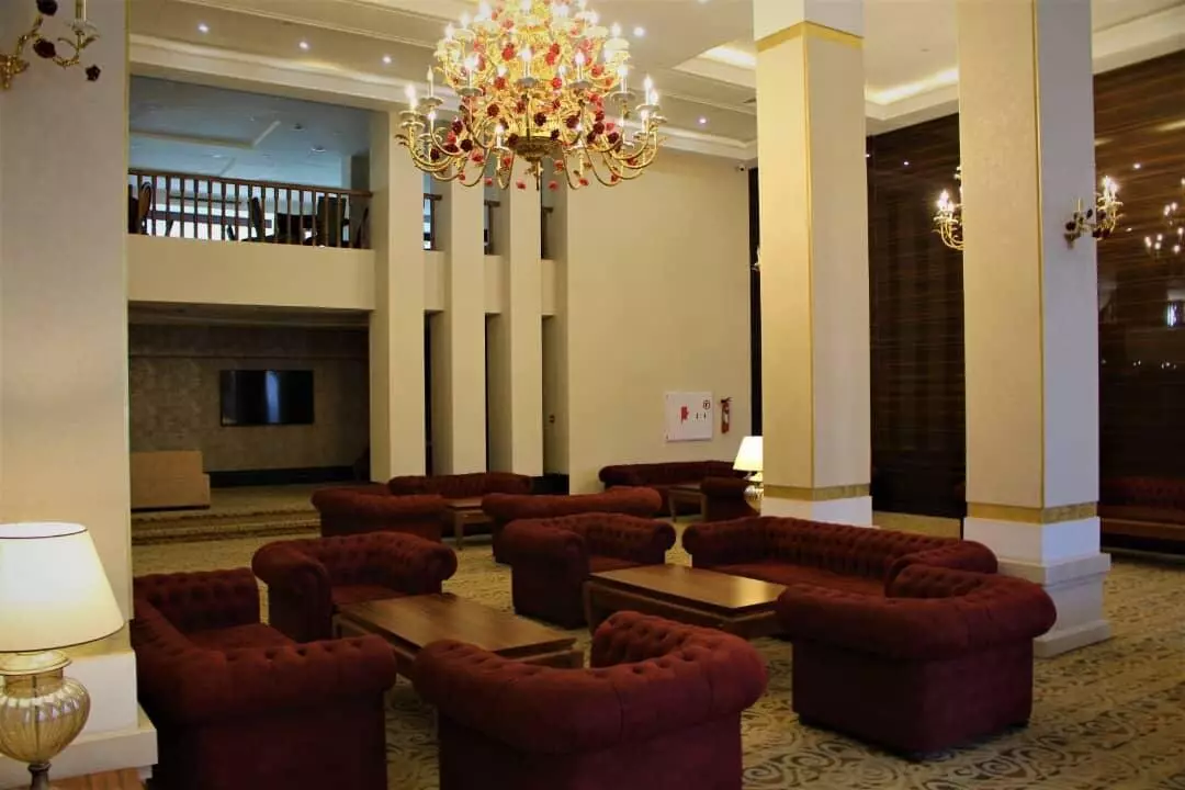 Merat Hotel