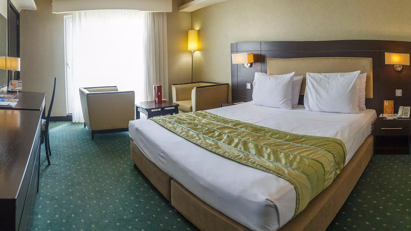 Parsian Evin hotel