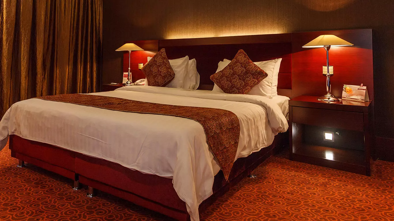 Parsian Azadi Hotel