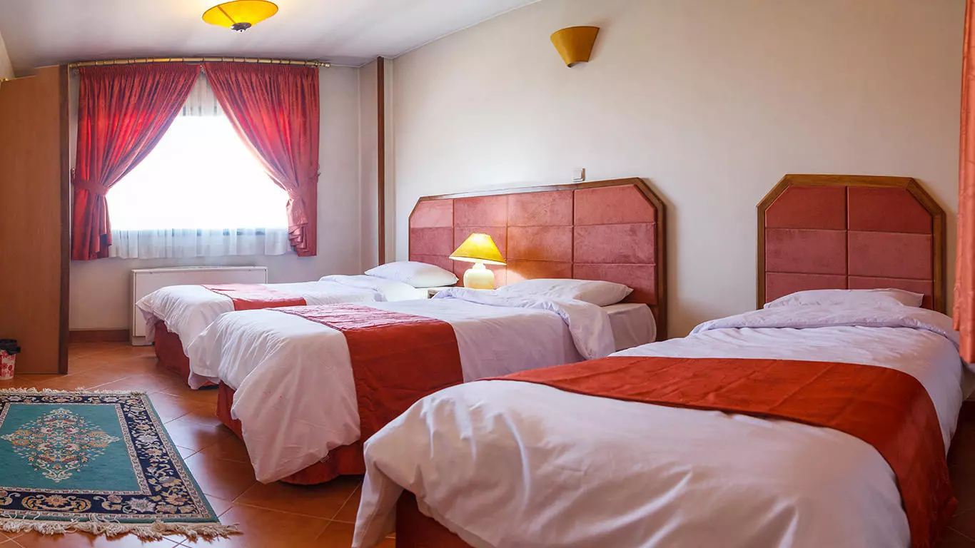 Khanye Sabz Hotel
