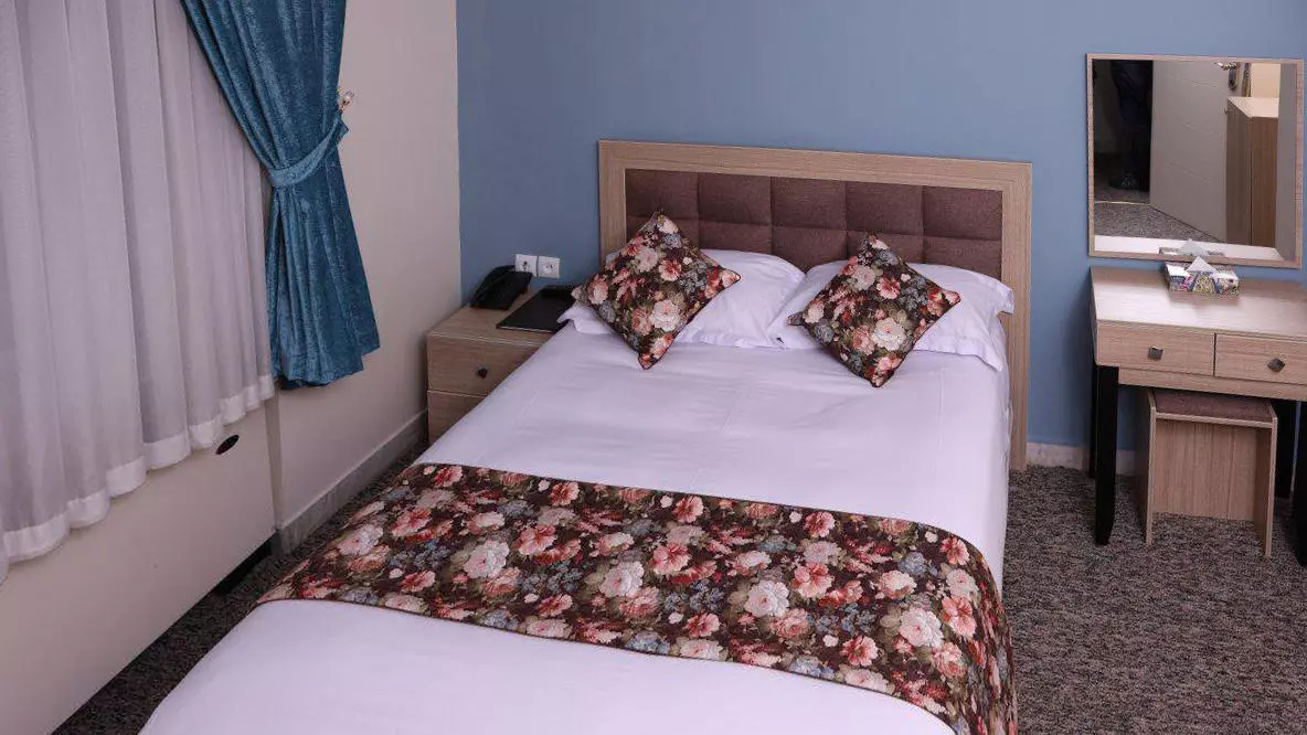 Hally Hotel