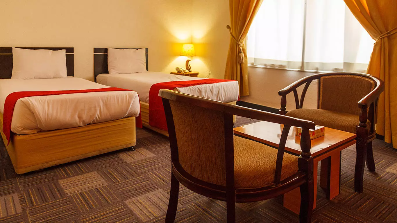 Pars Nik Hotel