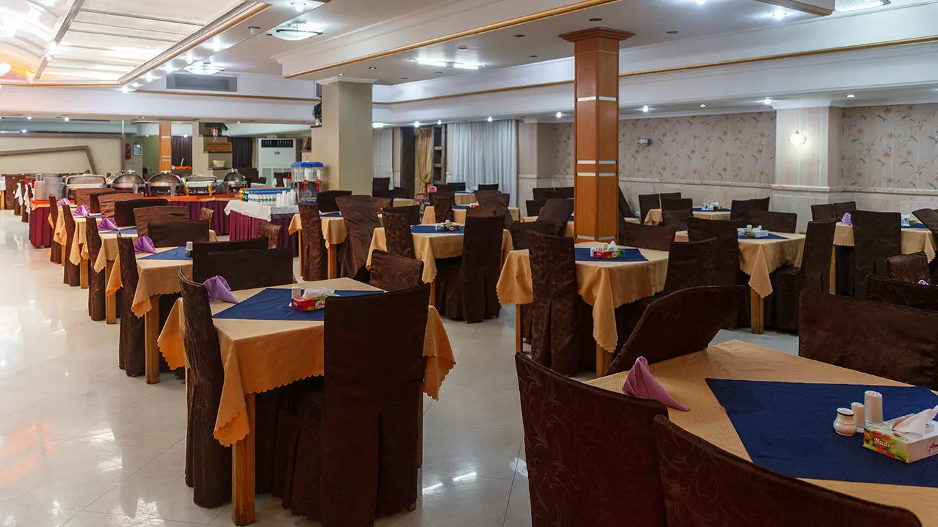 Noor Hotel