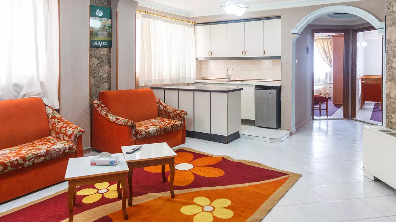 Noor Hotel