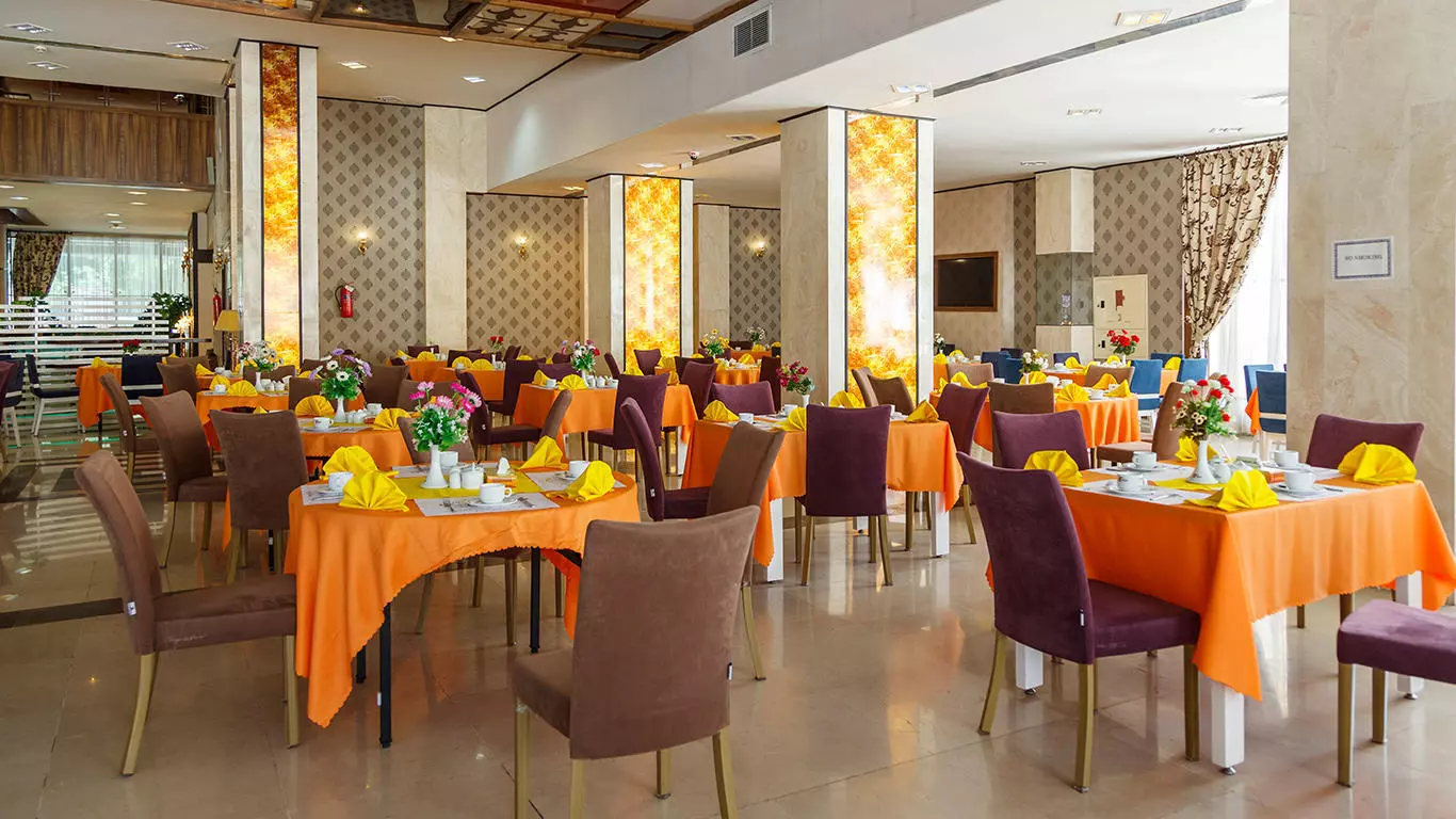 Khorshid Taban Hotel