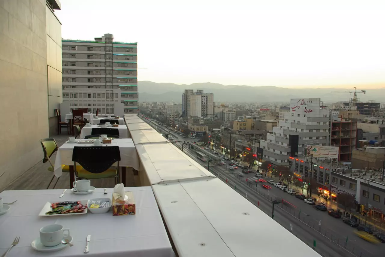 Ferdous Hotel