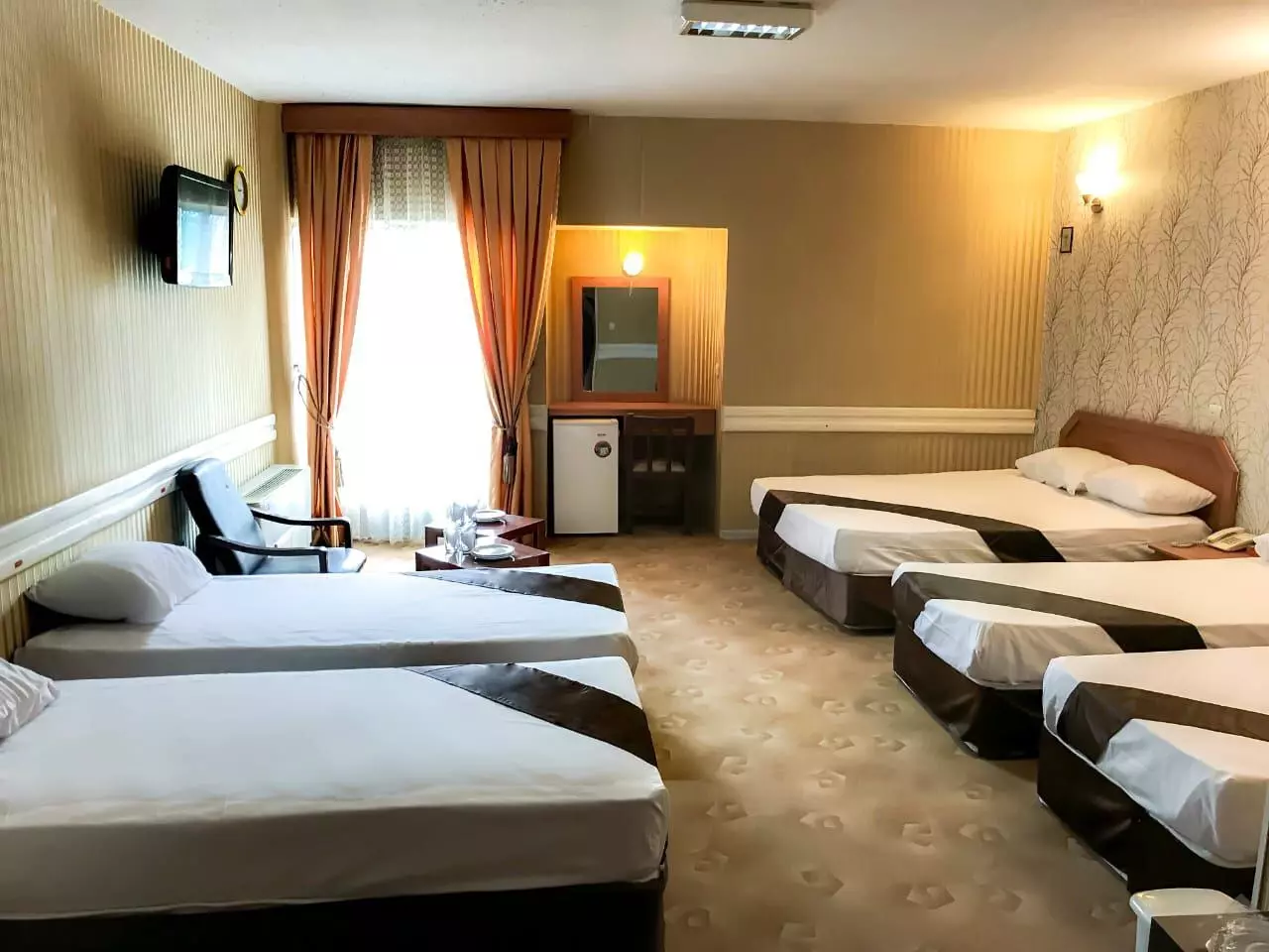 Sadr Hotel