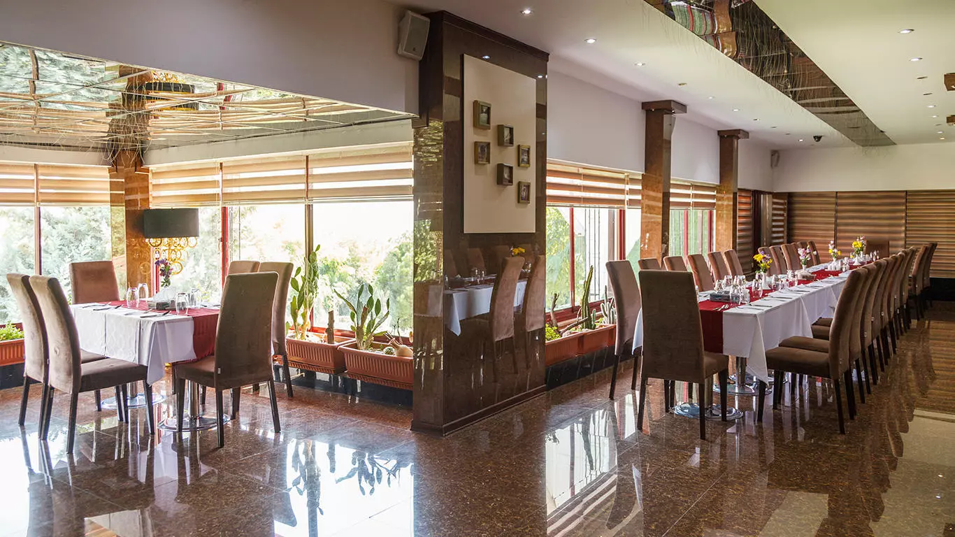 Eram Grand Hotel