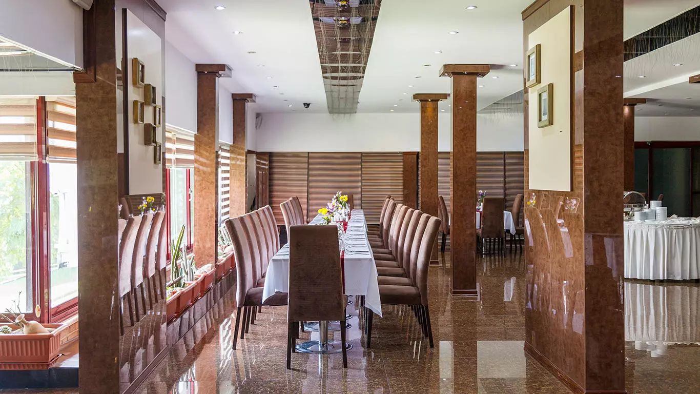 Eram Grand Hotel