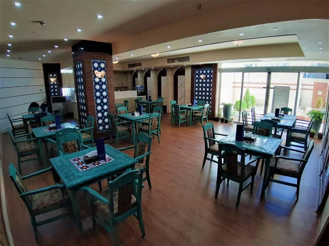 Merat Hotel