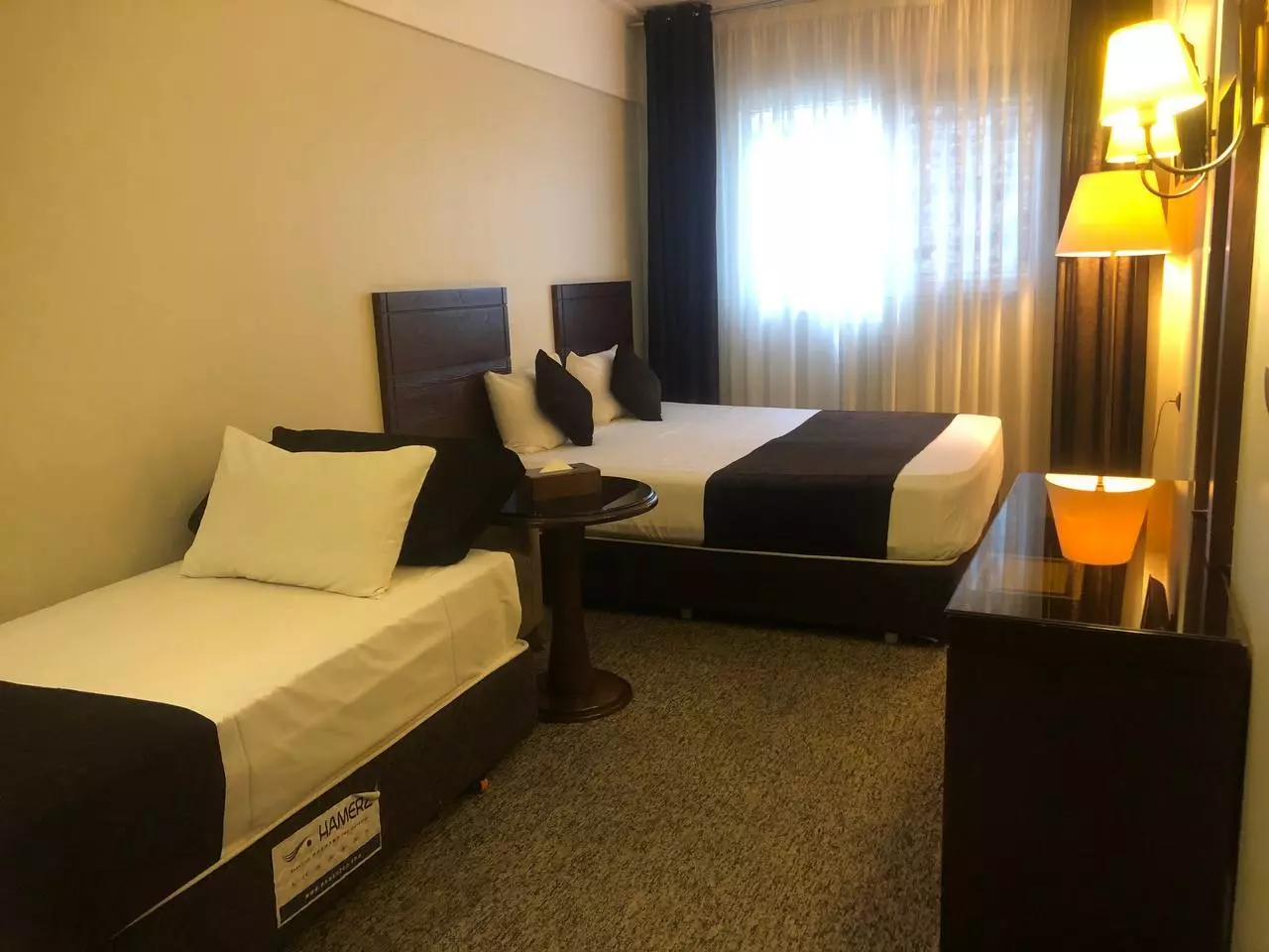 Javaher Shargh Hotel