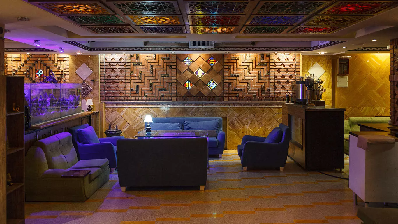 Pars Apartment Hotel
