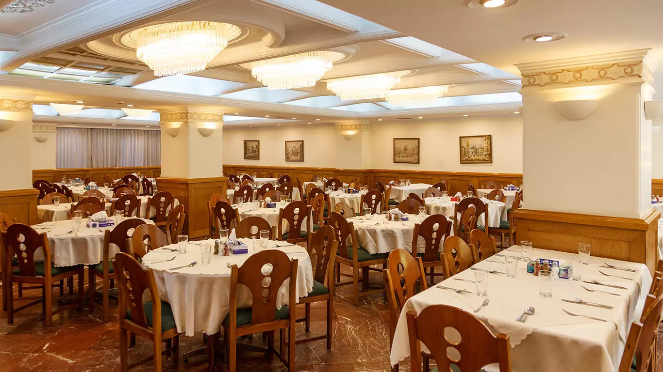 Alborz Hotel