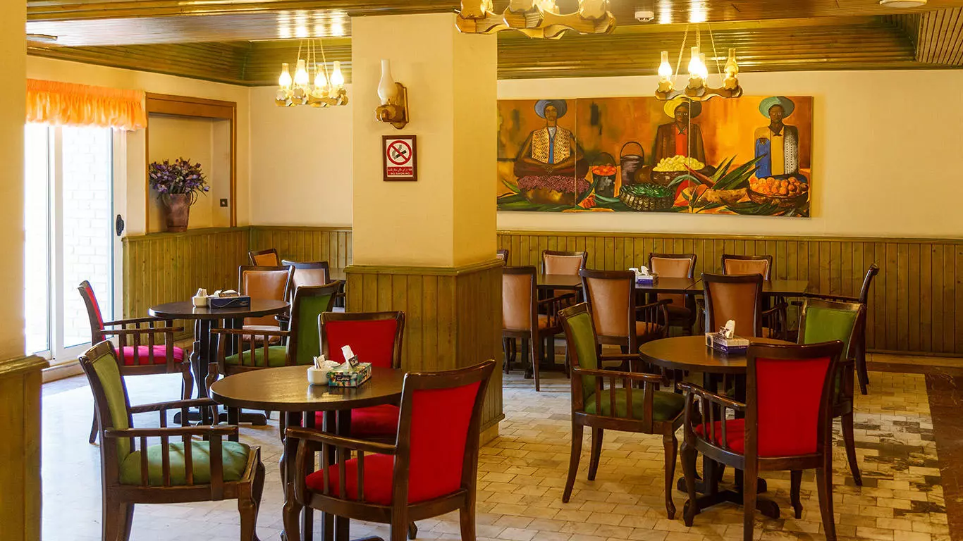 Alborz Hotel