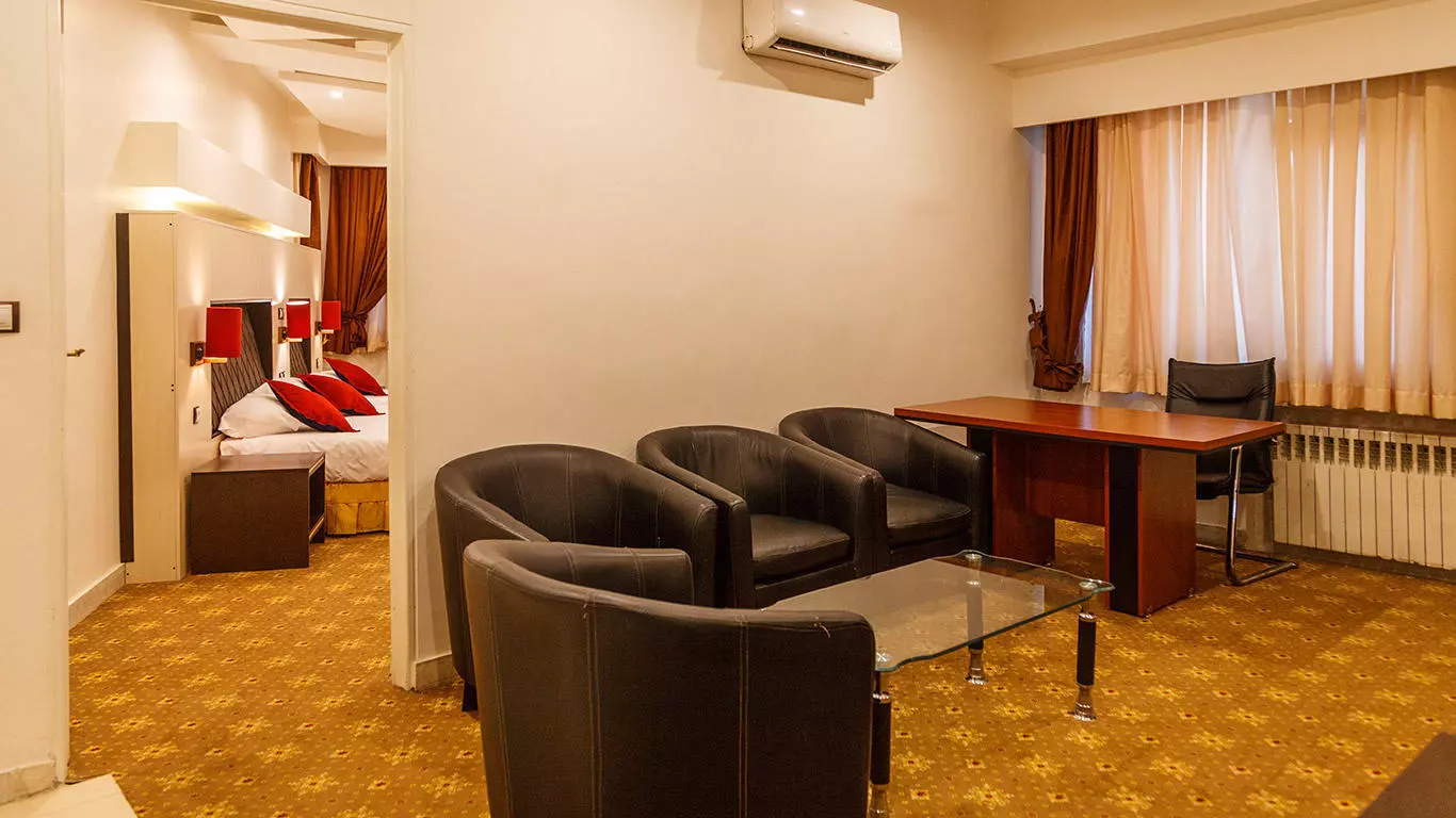 Morvarid Hotel