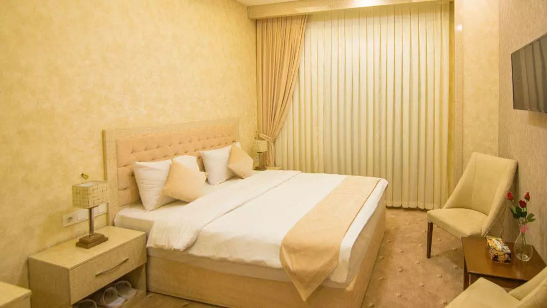 Tabriz Azadi Hotel