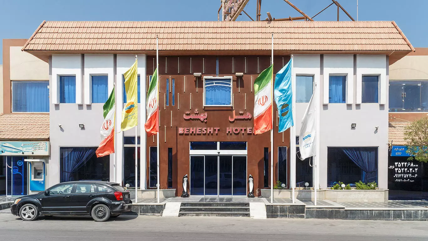 Qeshm Behesht hotel