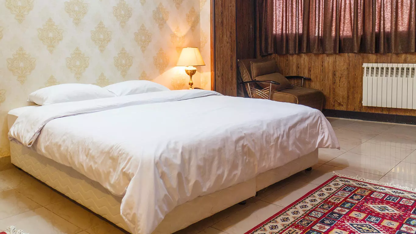 Zendehrod Hotel