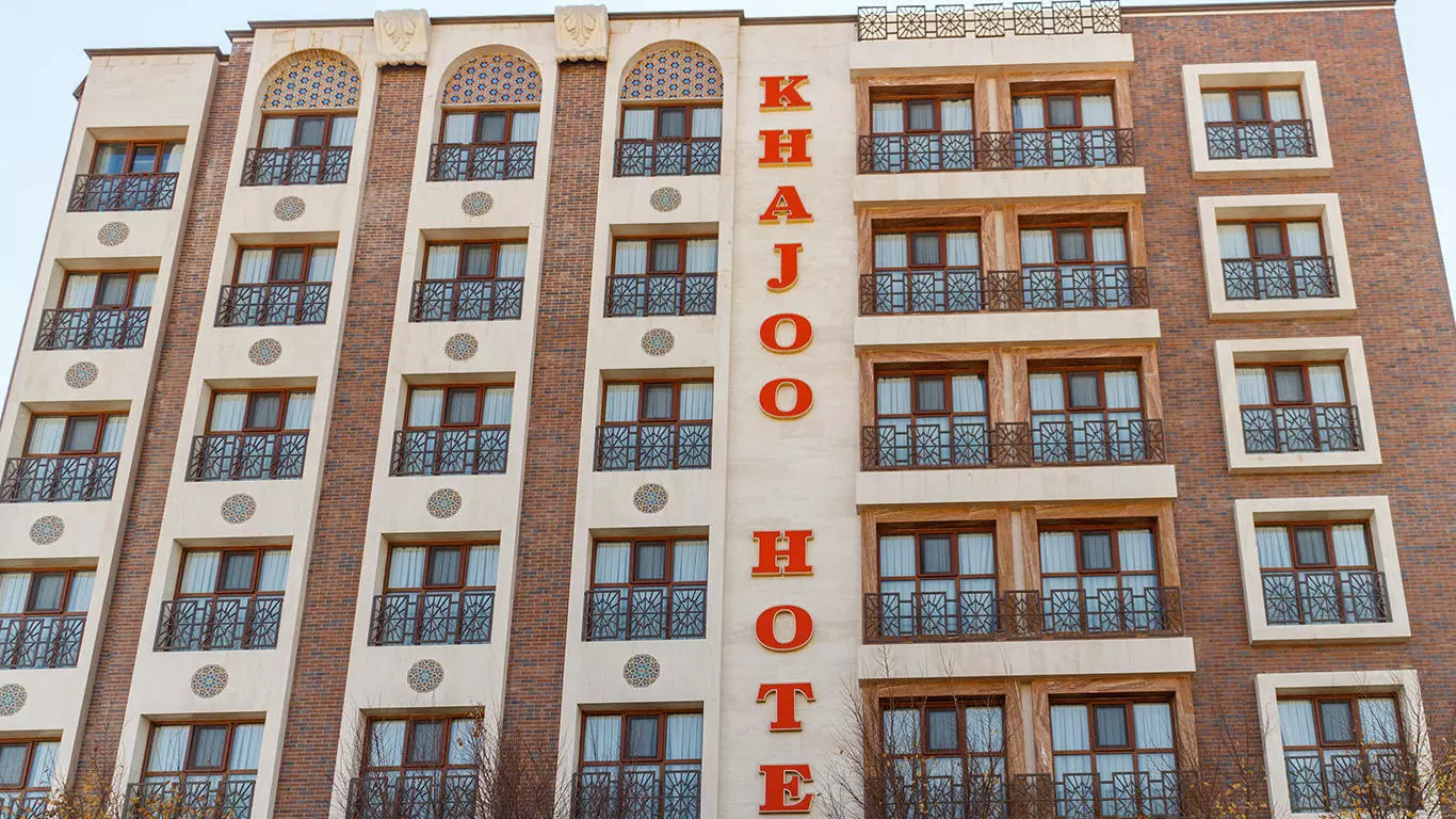 Khajoo Hotel