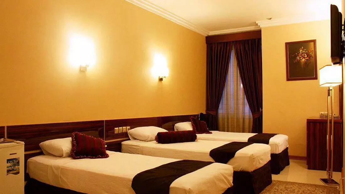 Monji Hotel