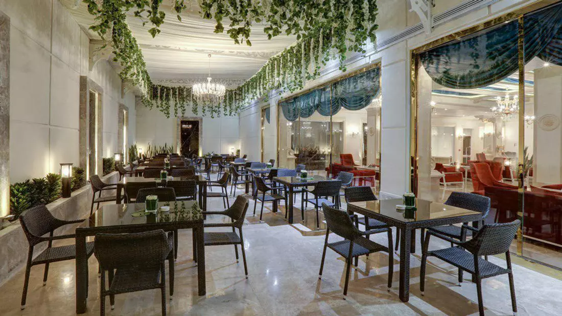 Persian Plaza Hotel