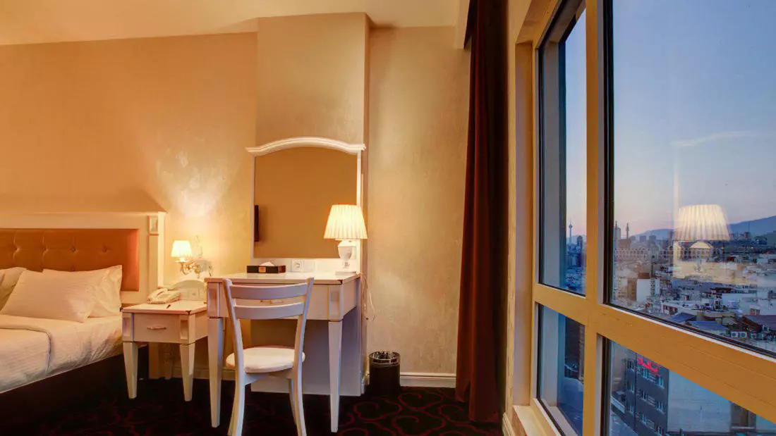 Persian Plaza Hotel
