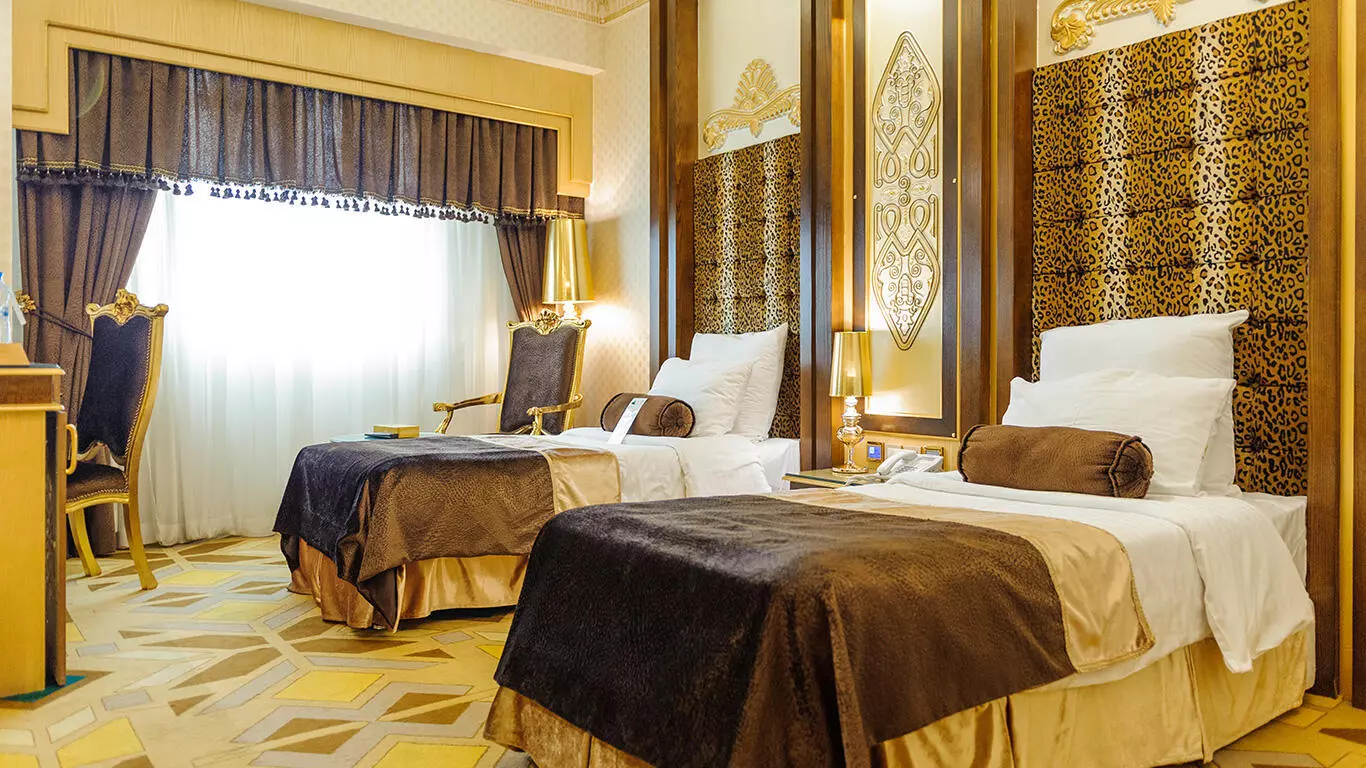 Almas 2 Hotel