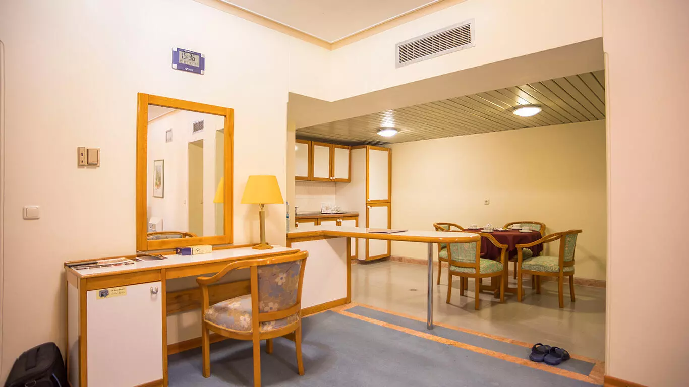Javad Hotel