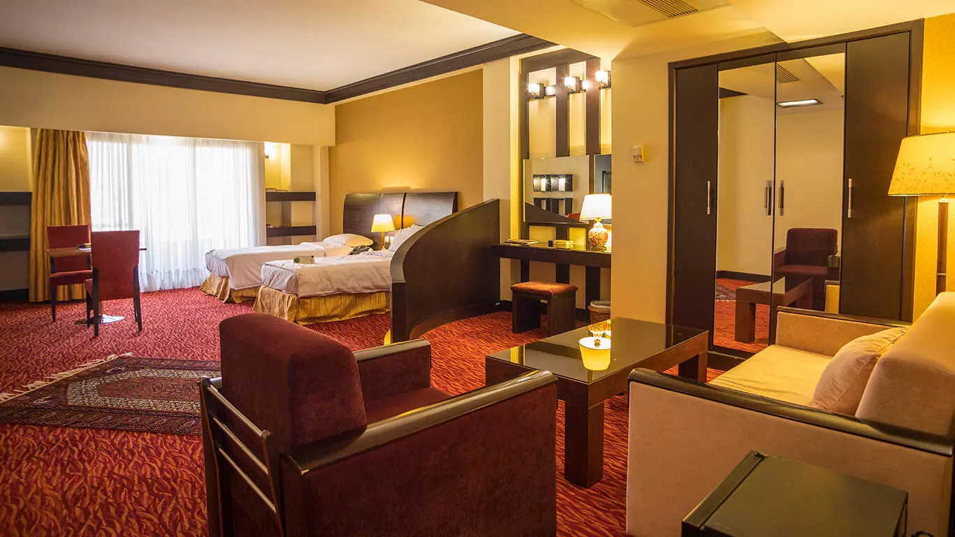 Javad Hotel